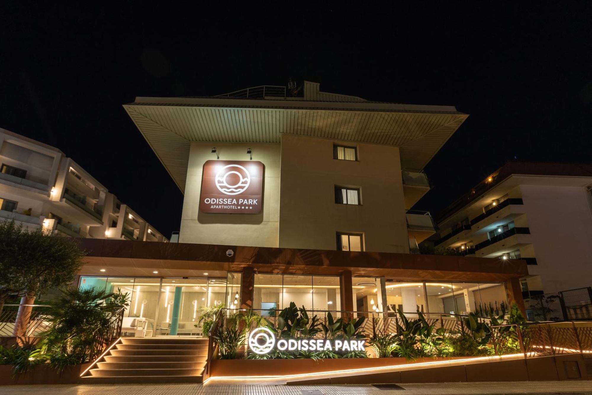 Aparthotel Odissea Park Santa Susanna Exterior foto